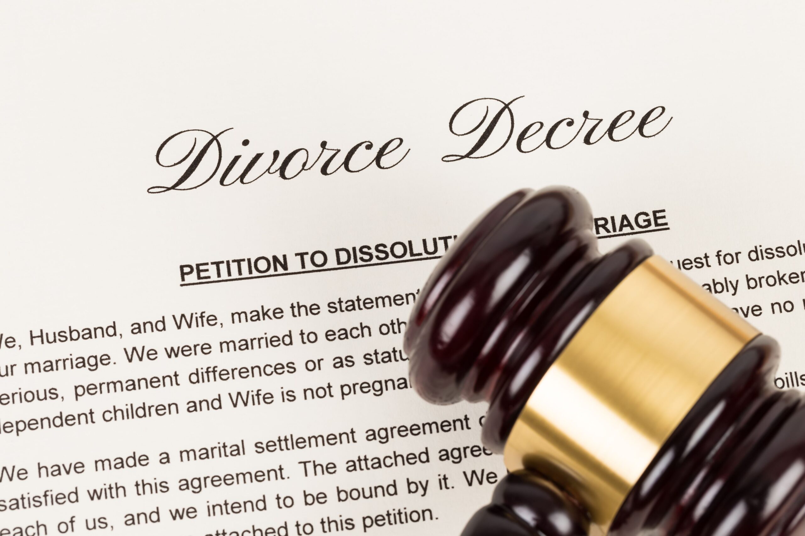 Should I DIY My Own Divorce Case?